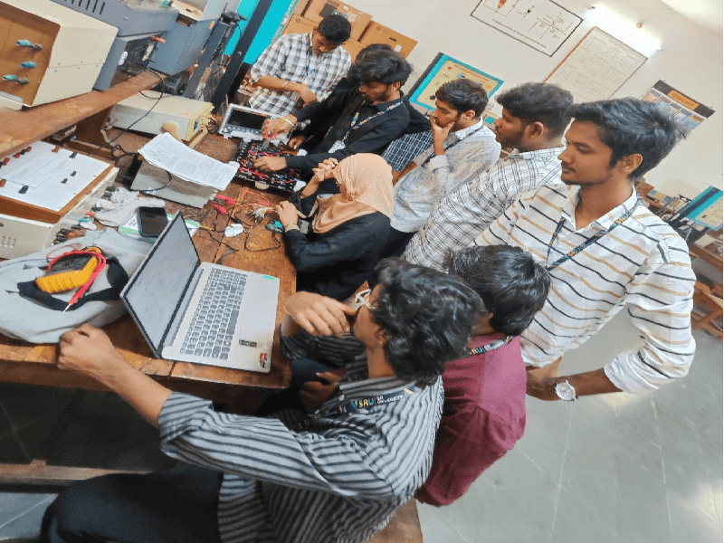 SR Projects, SR University