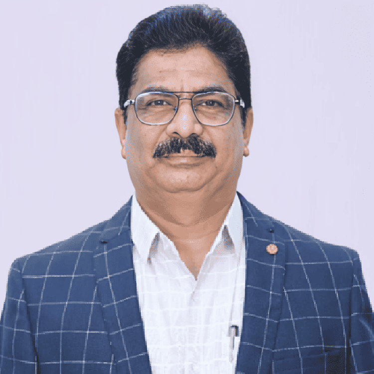  Dr. V. Mahesh, SR University
